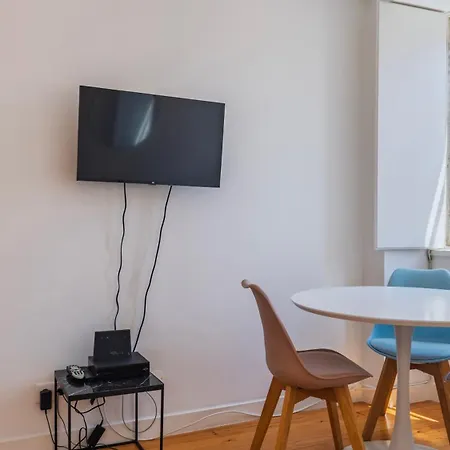 Bright 1br Flat In Bairro Alto By Lovelystay
