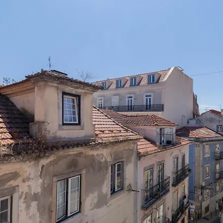 Apartamento Bright 1br Flat In Bairro Alto By Lovelystay Lisboa